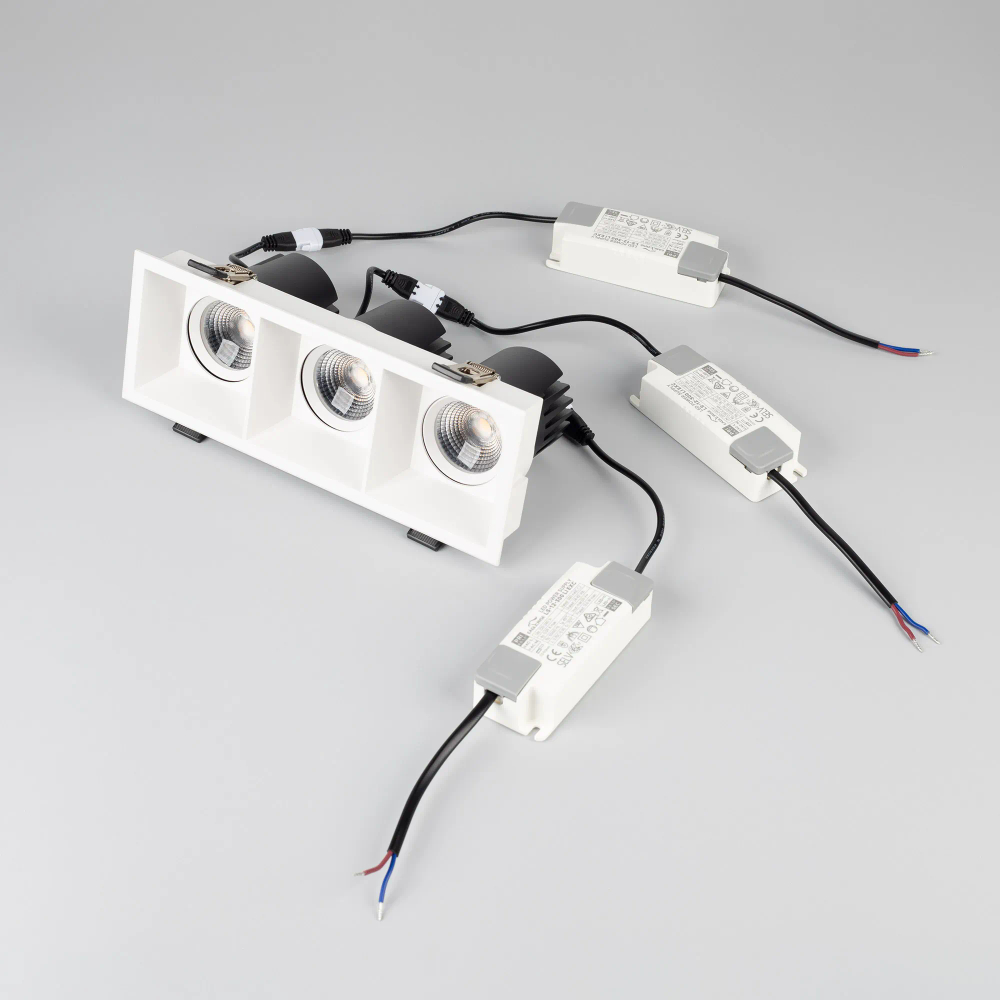 Светильник MS-FLOW-BUILT-S230x85-3x6W Warm3000 (WH, 15 deg, 230V) (Arlight, IP20 Металл, 5 лет) 060926