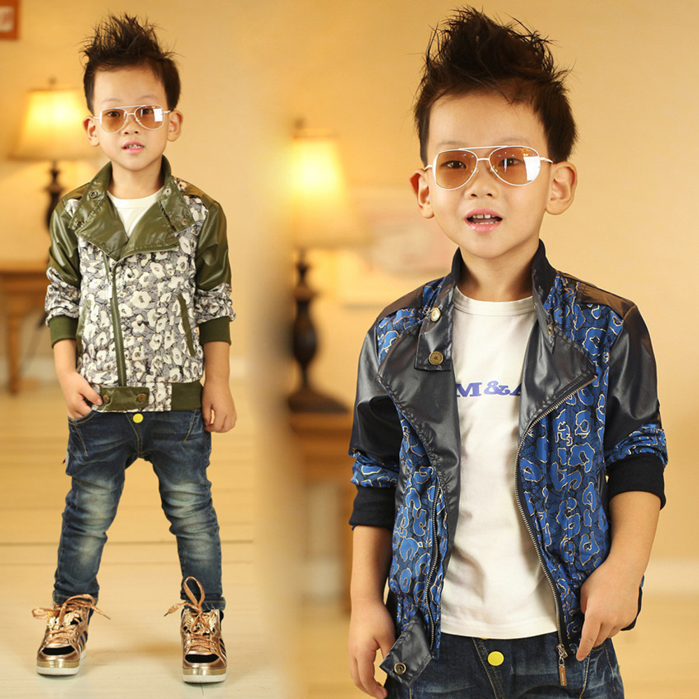 Куртка детская на молнии с кожаными вставками