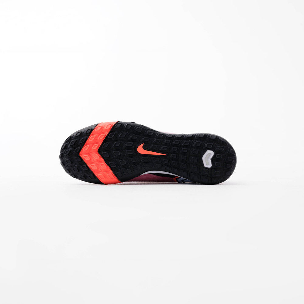 TF / Nike Air Zoom Mercurial Vapor XVI Elite / Magic Flamingo