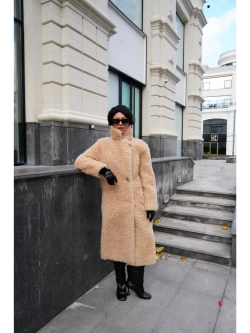 Шуба искусственная чебурашка на основе шерсти, бежевая, SilverFox