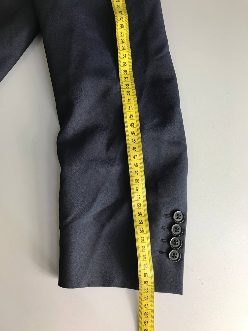 Пиджак для делового образа и не только, визуально на 50 размер