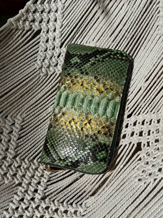 Кошелек из кожи питона на замке WA-256