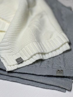 Плед вязаный Сахар RinaAmari, 100*100