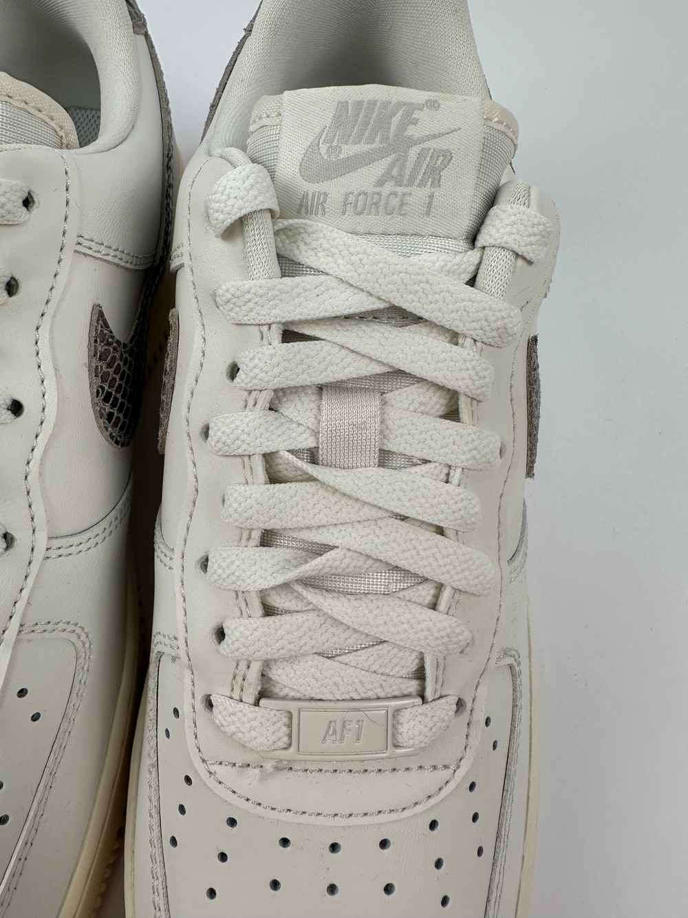 Кроссовки Nike Air Force 1 '07