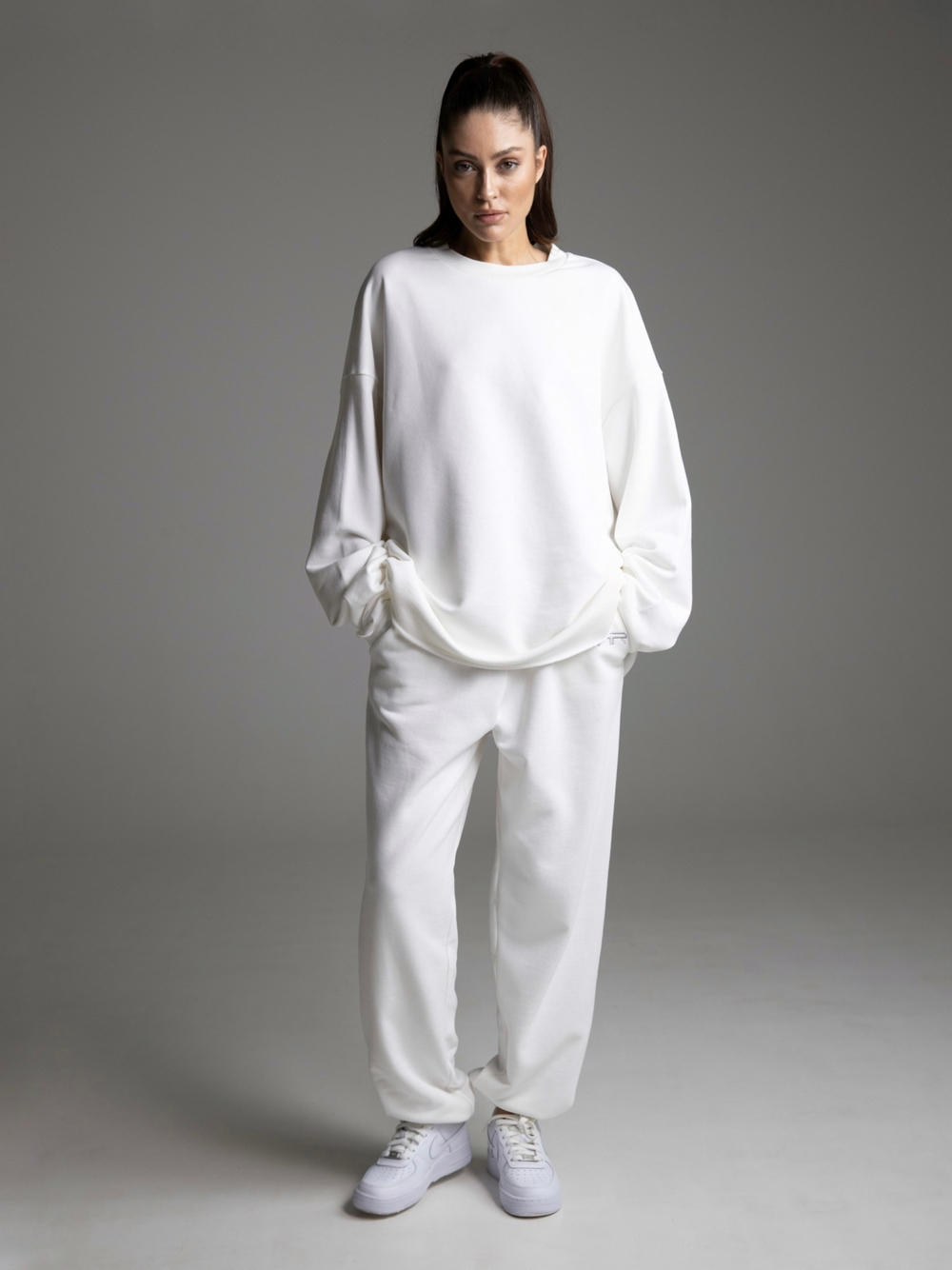 Джогеры "ЯR 24" молоко