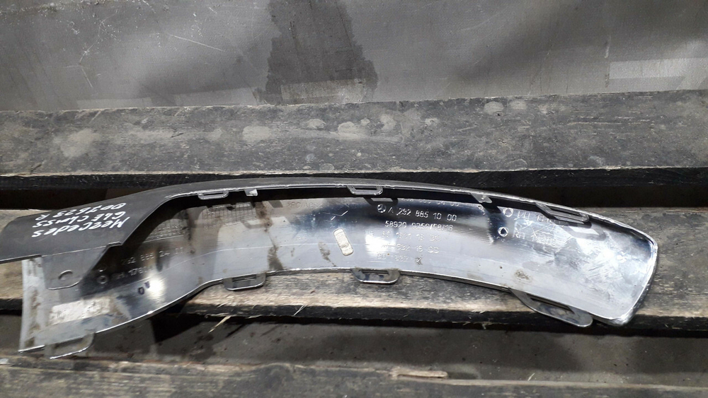 Накладка переднего бампера Mercedes GLE (C292) 15-19 Б/У Оригинал A2928850400