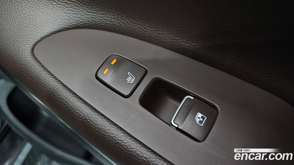 Hyundai The New Grandeur (Azera) IG Hybrid Exclusive (03.2020)