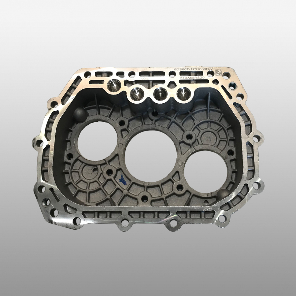 6DS60T-1701068D-Y - Крышка задняя КПП