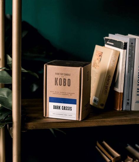 Dark Cassis, свеча Woodblock, Kobo Candles