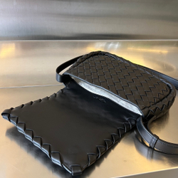 Bottega Veneta Small Cobble Messenger 27 cm