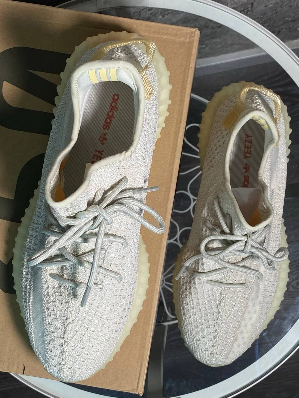 Кроссовки Adidas