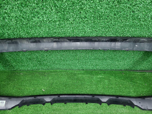 Накладка решетки радиатора Audi RS Q8 (2020-н.в.)