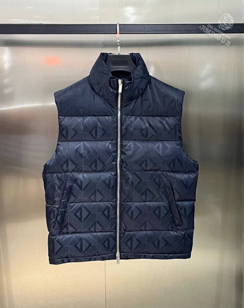 Жилет Christian Dior