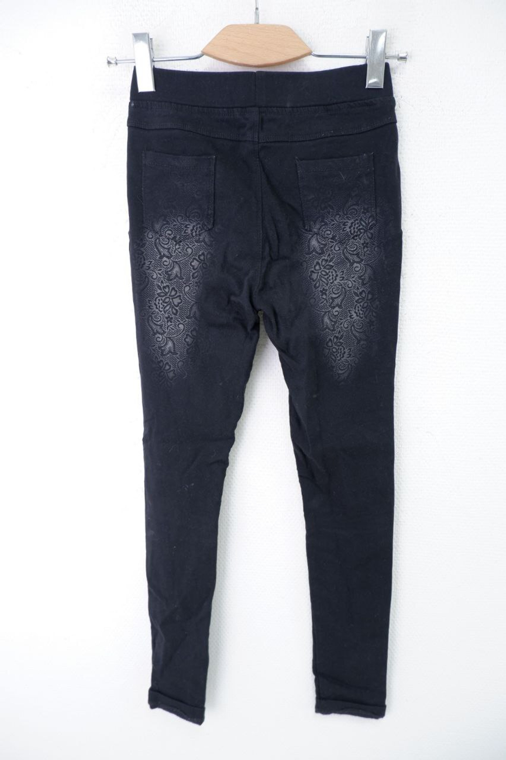 Джинсы обтягивающие 40 размер