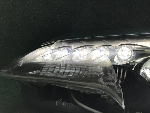 Битая Фара левая Toyota Fortuner 2 (2015-2020) LED