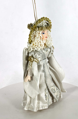 Подвесная фарфоровая кукла Ангел. Сувенир ручной работы