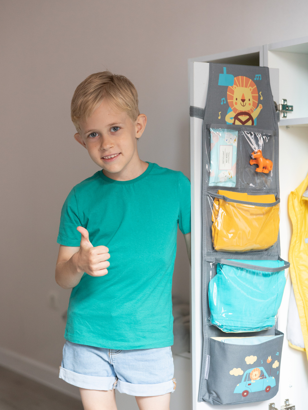 Кармашки в садик 83х24 Львенок в машинке (серый)