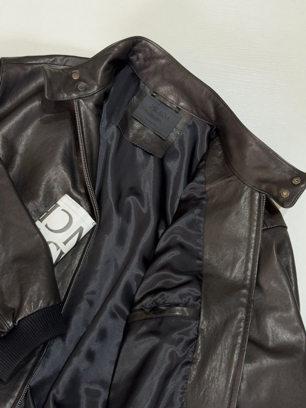 Кожаная куртка Prada