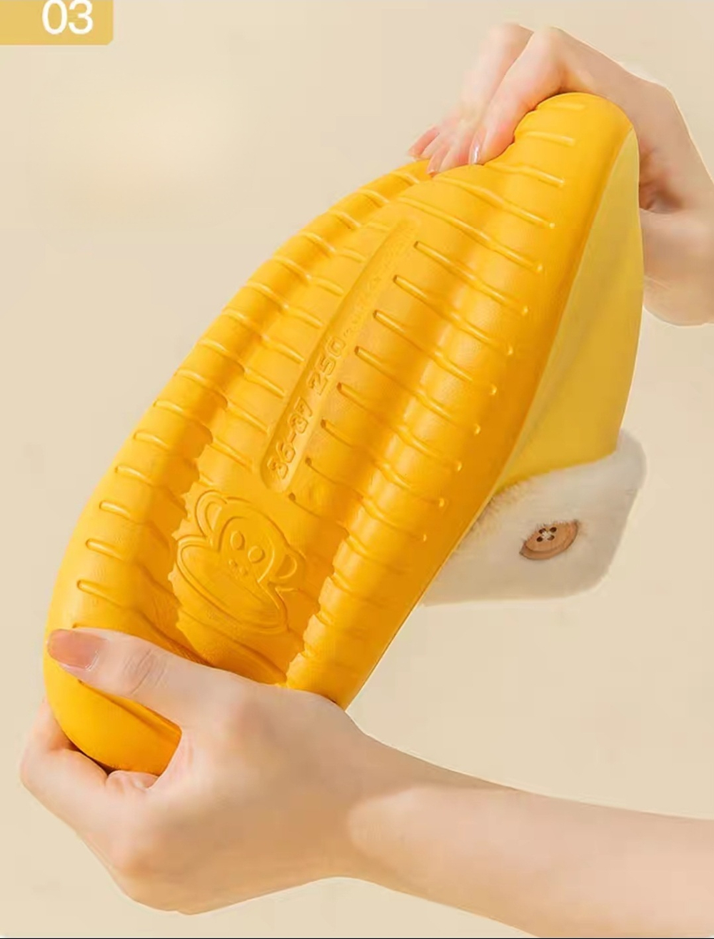 Тапочки Paul Frank Blurred (Yellow)