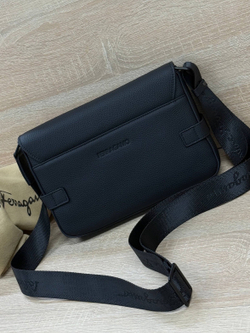 Сумка через плечо Salvatore Ferragamo