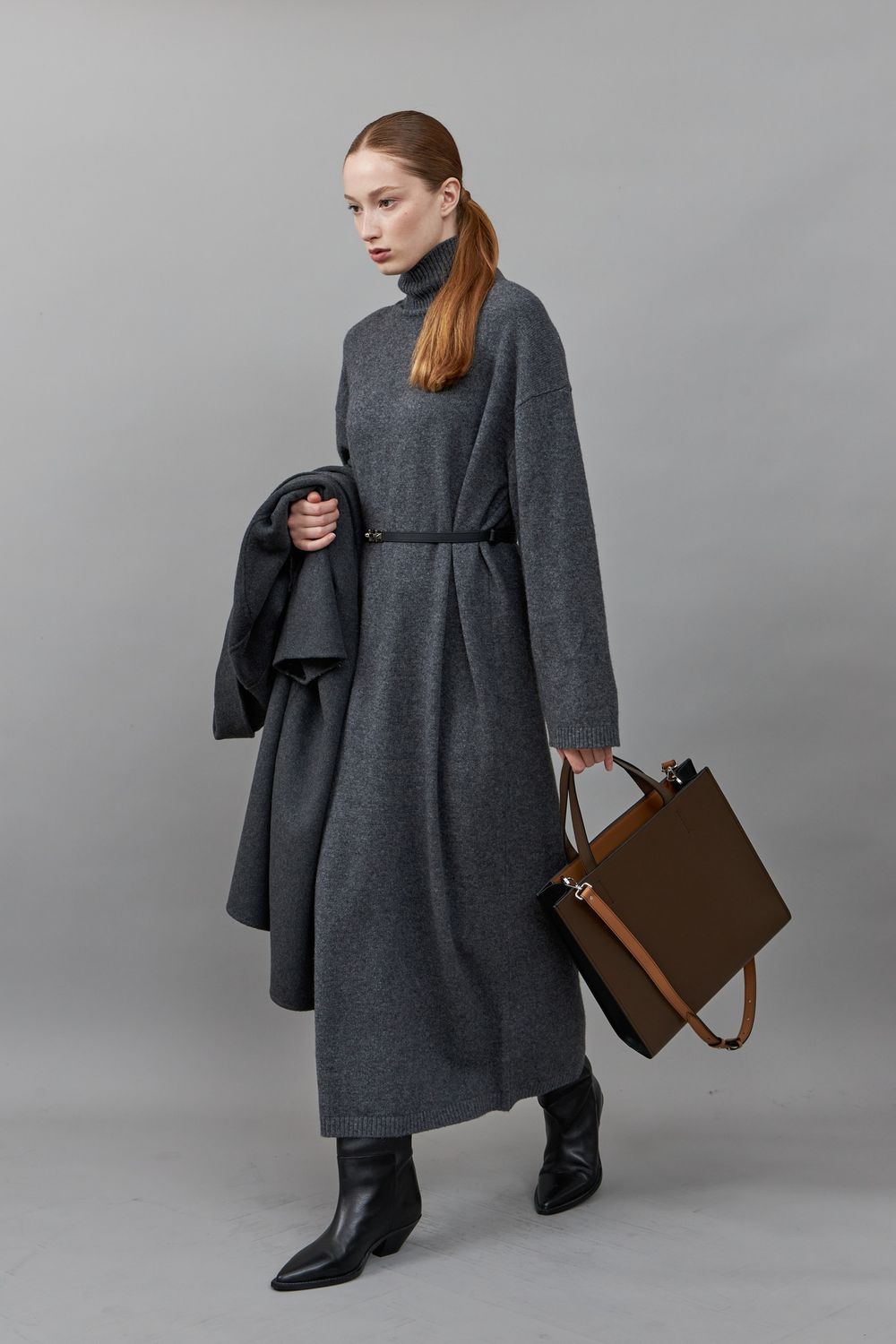 ТОНКИЙ РЕМЕНЬ С ЗАМОЧКОМ BLACK