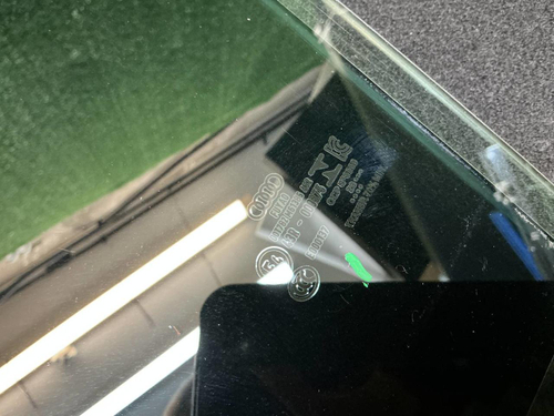 Стекло двери заднее левое Audi A6 5 C8 (2018-н.в.)