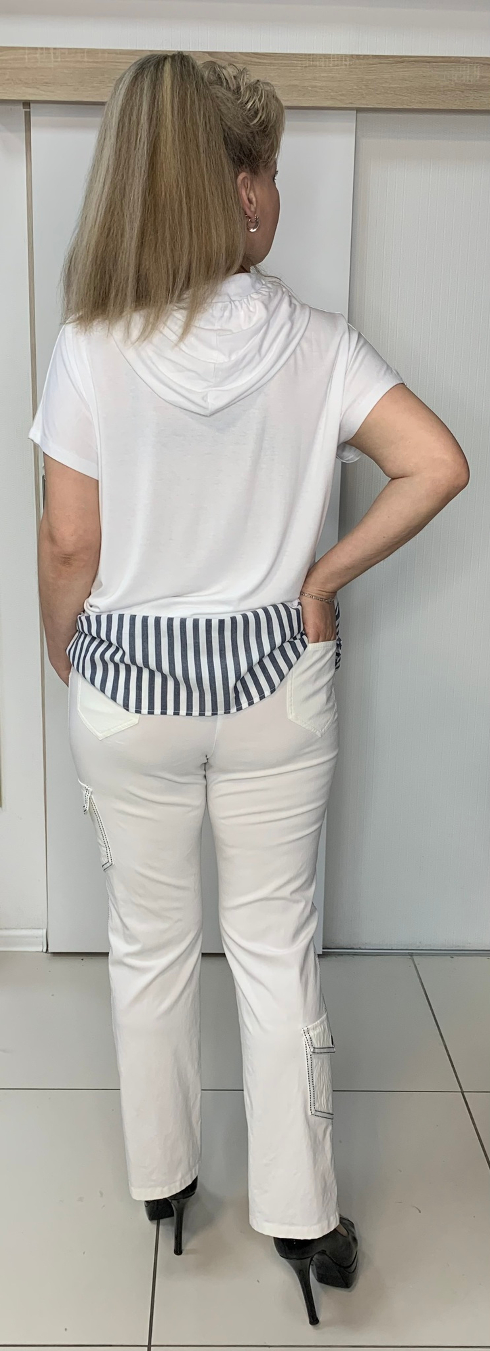 Белые немецкие летние брюки