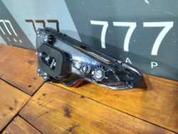 Фонарь правый Audi A4 (B9) Новый оригинаал 8W5945094G