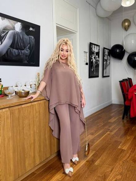 Костюм со шлейфом УК-052-2 Fabrika Фото 1