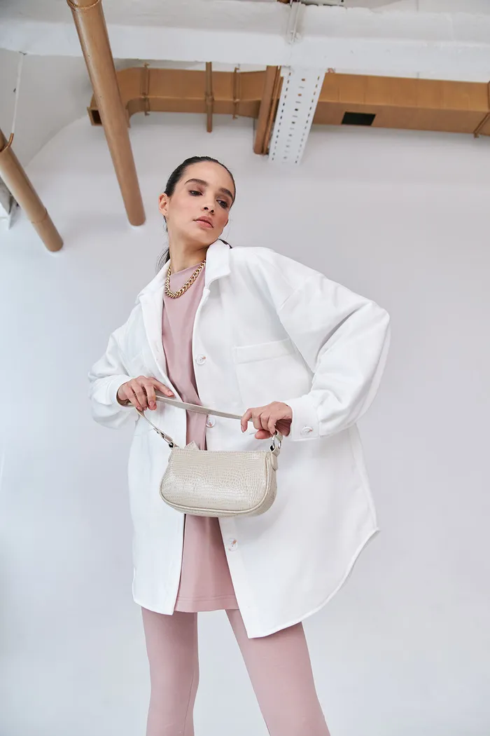 Рубашка оверсайз из футера без начеса кремового цвета