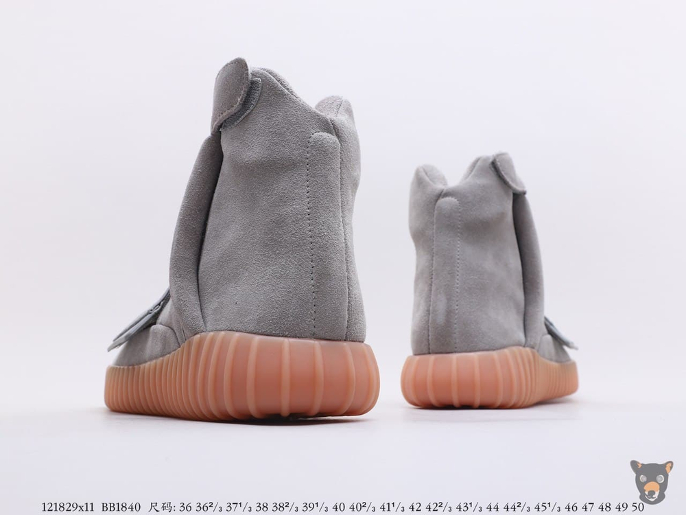 Кроссовки Yeezy Boost 750 "Light Grey Glow in the Dark"