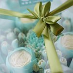 Букет из 7 цветочных капкейков в изумрудной палитре