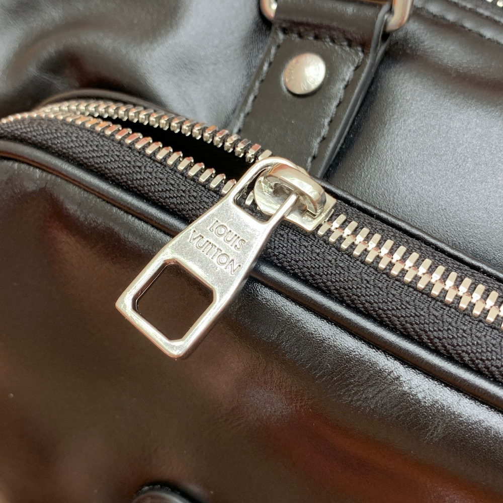 Louis Vuitton Keepall Cargo Bandouliere 25