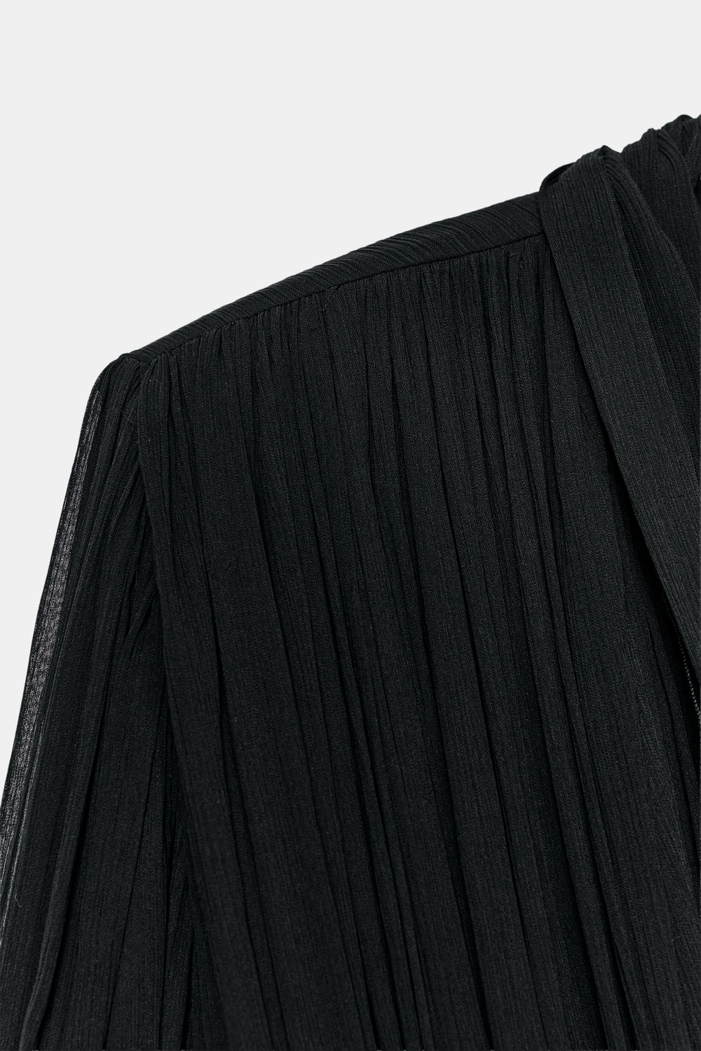 ZARA КОРОТКОЕ ПЛАТЬЕ СО СБОРКАМИ — ZW COLLECTION, ЧЕРНЫЙ