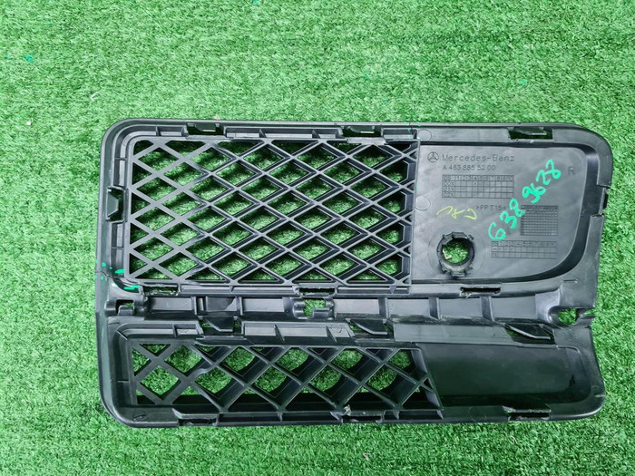 Решетка перед.бампера правая Mercedes G W463 18-нв