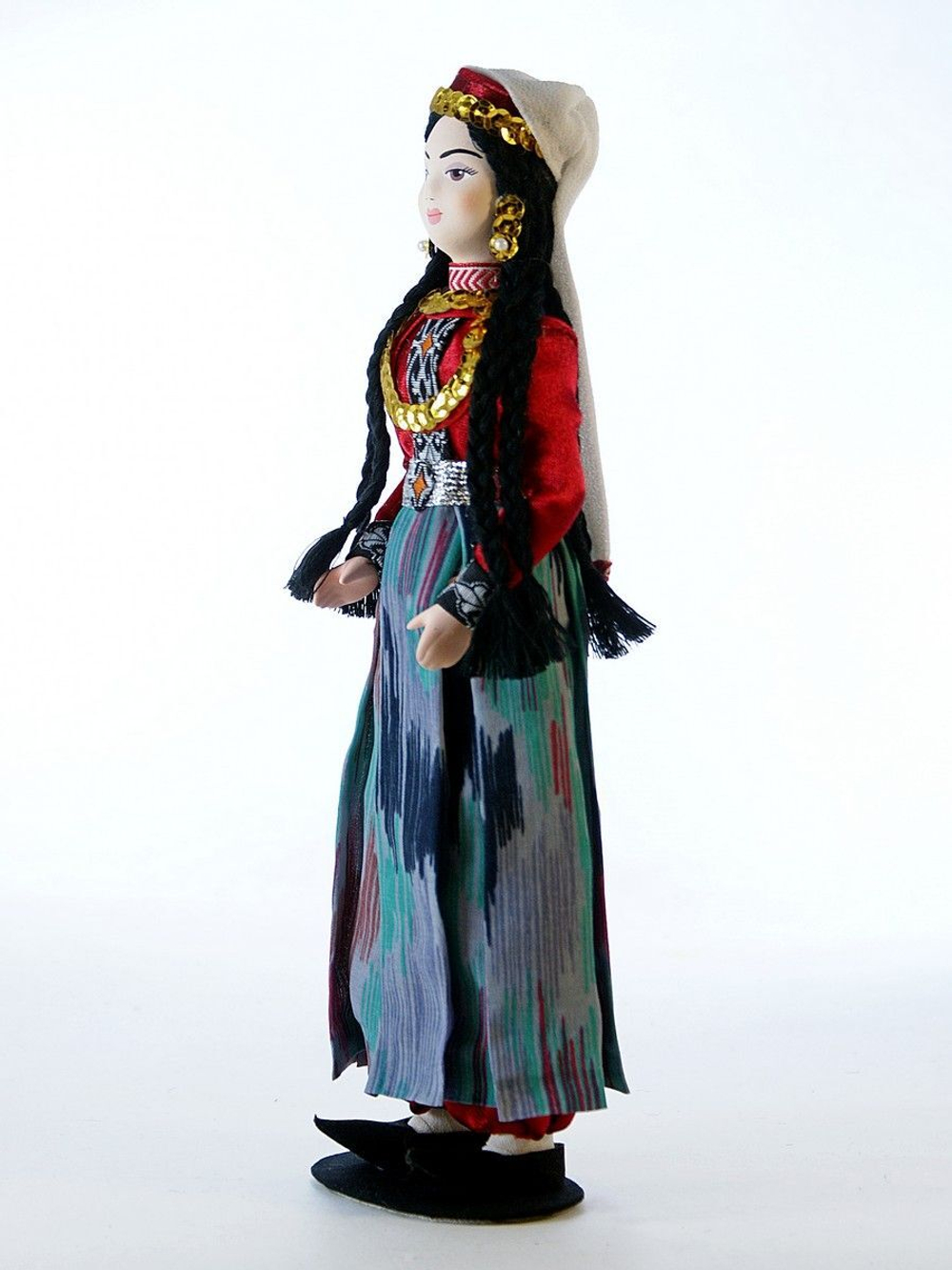 Кукла коллекционная крымская татарка