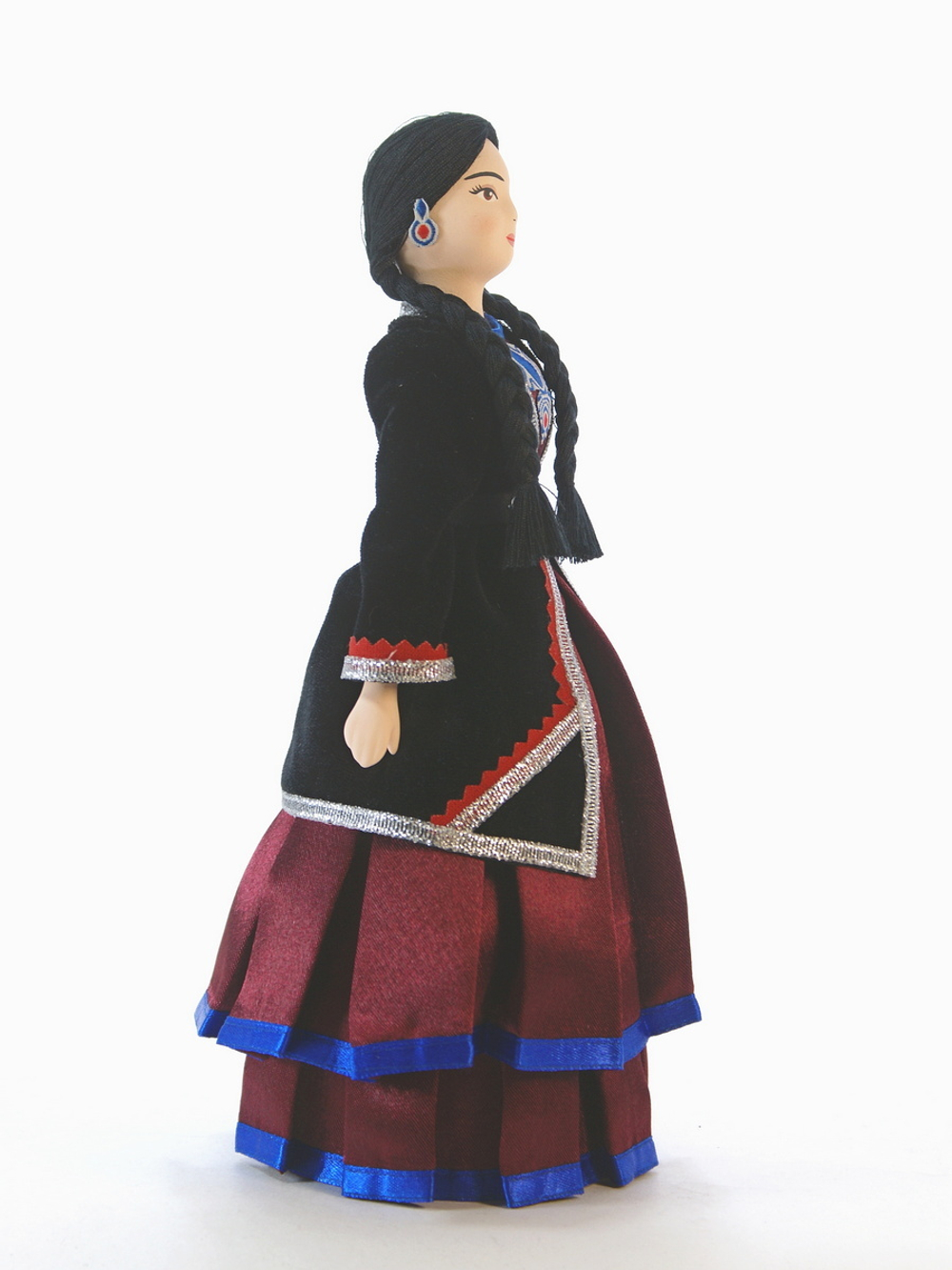 Кукла фарфоровая Башкирка