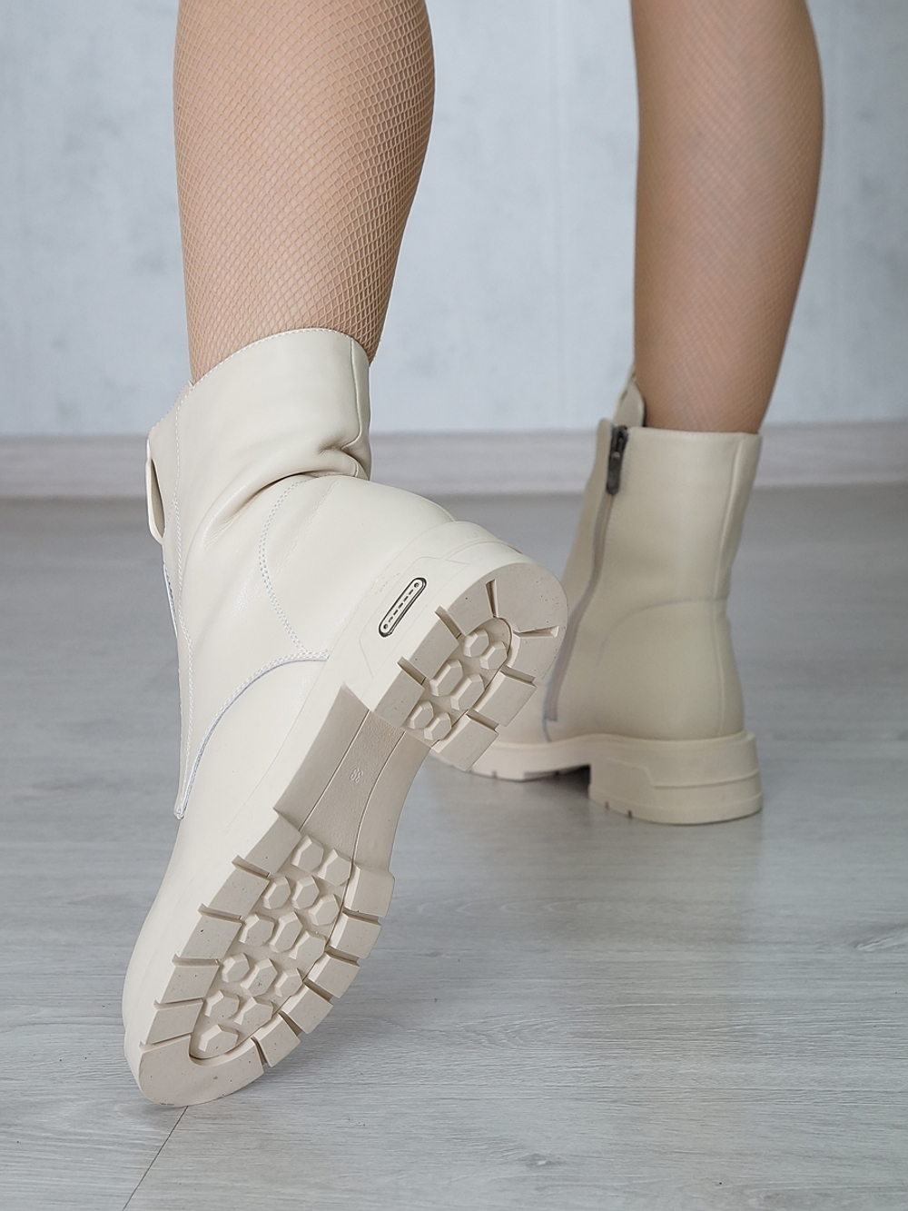 Полусапожки женские зимние