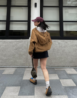 BERSHKA Куртка с капюшоном, цвет верблюжьей шерсти