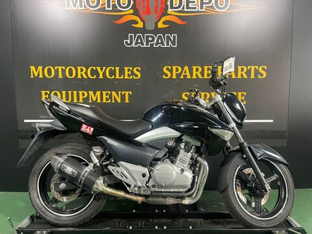 Suzuki GSR250 2015