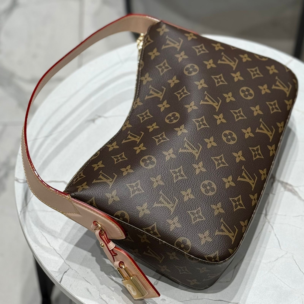 Сумка Louis Vuitton
