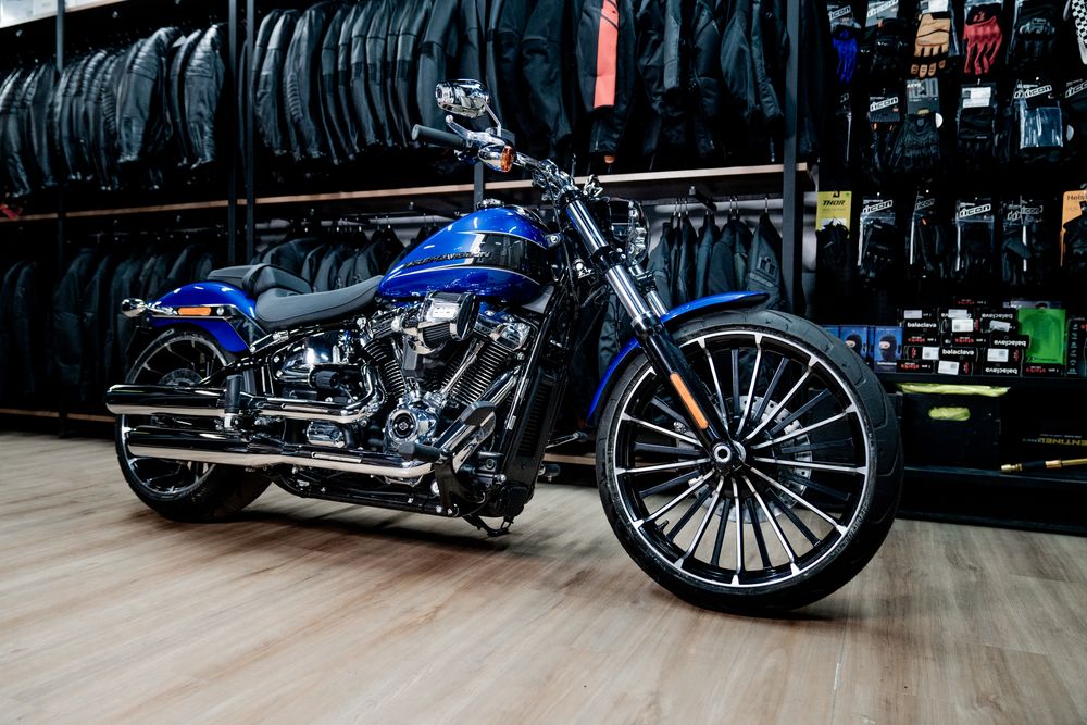 Breakout 117 Blue Burst, 2024 Пробег: 2 км