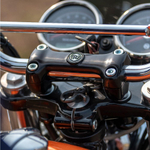 Крепление руля Royal Enfield, черное Handlebar Clamp – Interceptor 650, арт. 1990446