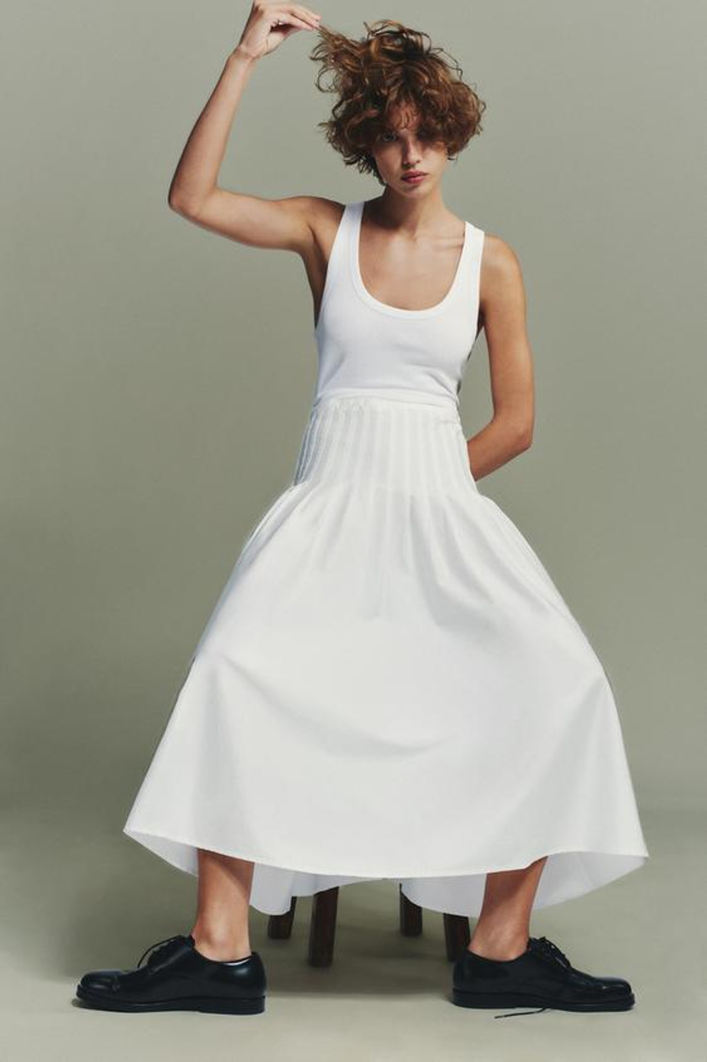 ZARA ЮБКА МИДИ СО СКЛАДКАМИ, БЕЛЫЙ