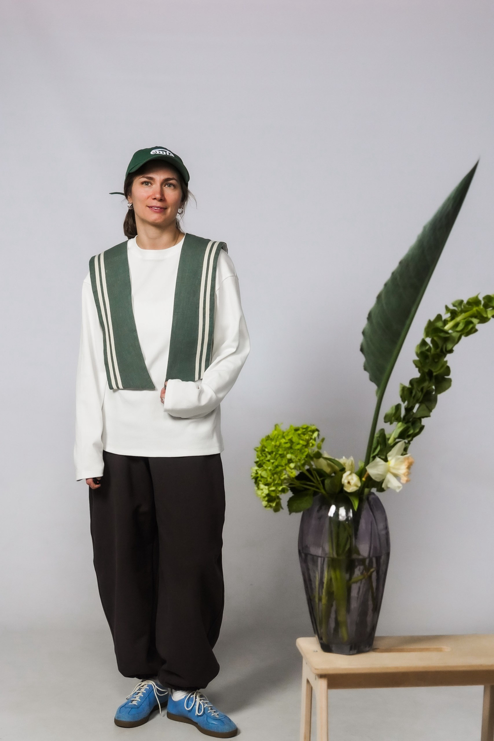 Брюки-бананы из плотного футера без начеса "Шоколад"