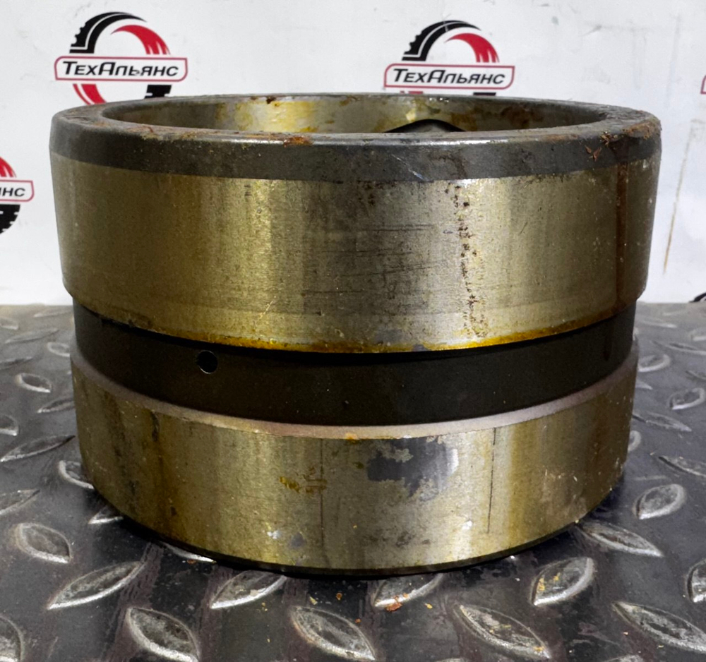 Втулка 4638805