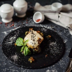 Блюдо для подачи круглое d=33 см. черное, сланец APS