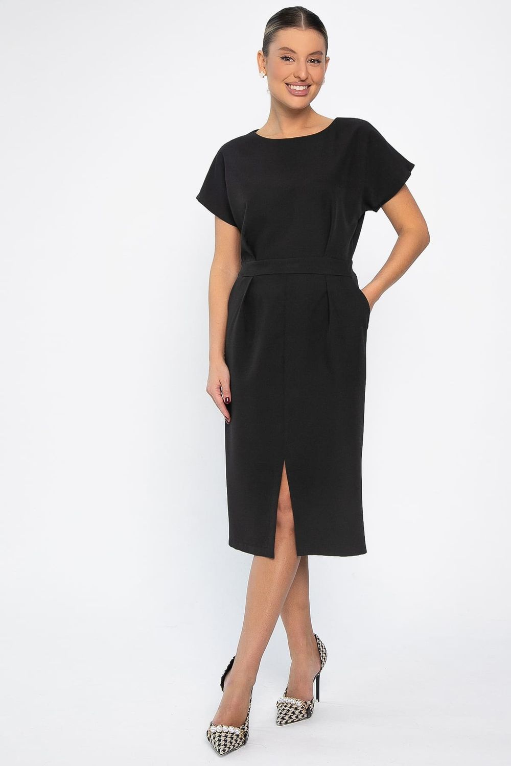 Платье с карманами Утренняя роса (черное) П14371-16М LT Collection