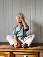 Брюки прямые Mjölk Песочный серый, уценка