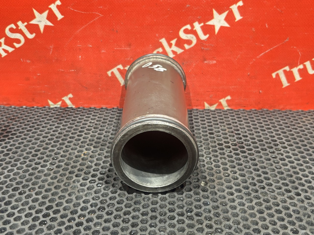 Патрубок интеркулера